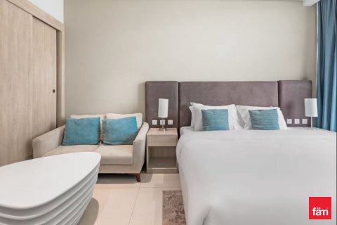 Apartment in Palm Jumeirah, Dubai 32.7 sq.m. № 70522 - photo 11