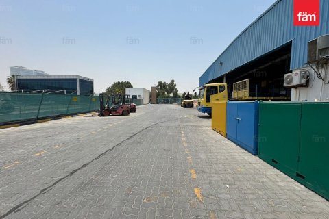 Warehouse in Al Quoz, Dubai 204.4 sq.m. № 94722 - photo 5