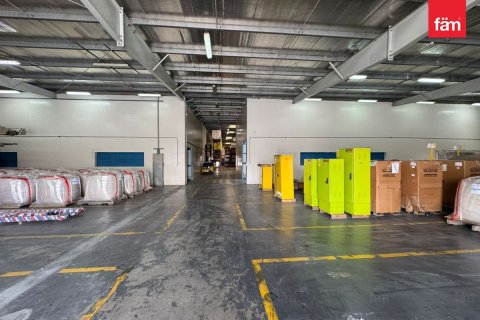 Warehouse in Al Quoz, Dubai 204.4 sq.m. № 94722 - photo 4