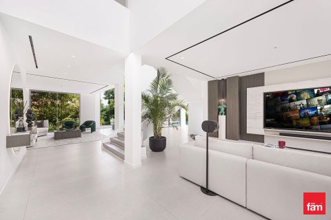 Villa in Jumeirah Islands, Dubai 4 bedrooms, 957.8 sq.m. № 94713 - photo 2