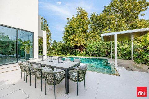 Villa in Jumeirah Islands, Dubai 4 bedrooms, 957.8 sq.m. № 94713 - photo 29