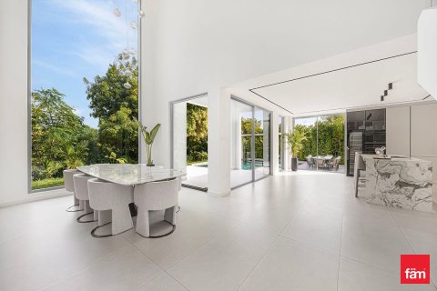 Villa in Jumeirah Islands, Dubai 4 bedrooms, 957.8 sq.m. № 94713 - photo 6