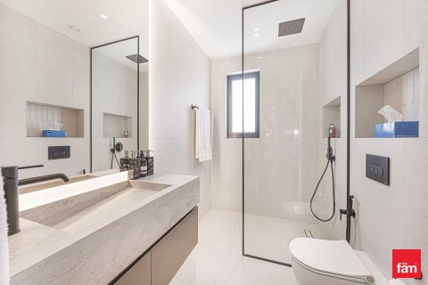 Villa in Jumeirah Islands, Dubai 4 bedrooms, 957.8 sq.m. № 94713 - photo 24