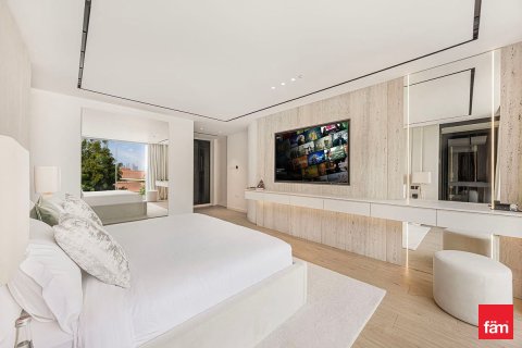 Villa in Jumeirah Islands, Dubai 4 bedrooms, 957.8 sq.m. № 94713 - photo 20