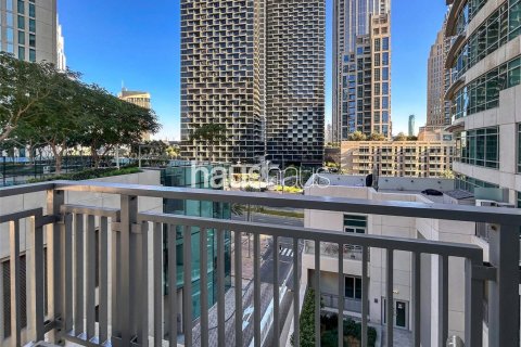 Apartment in The Lofts, Downtown Dubai (Downtown Burj Dubai), Dubai 2 bedrooms, 184 sq.m. № 44691 - photo 25