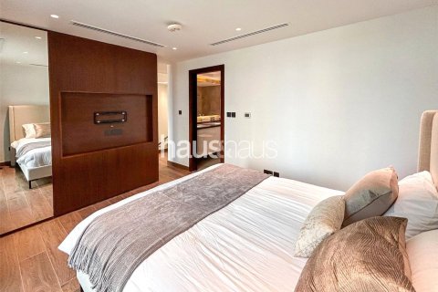 Apartment in The Lofts, Downtown Dubai (Downtown Burj Dubai), Dubai 2 bedrooms, 184 sq.m. № 44691 - photo 8