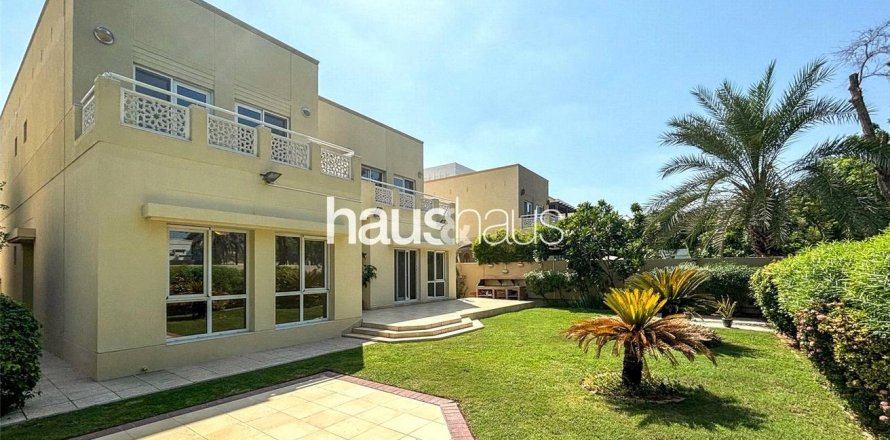 فيلا في Meadows, دبي 4 غرف نوم, 344 م² رقم 44704