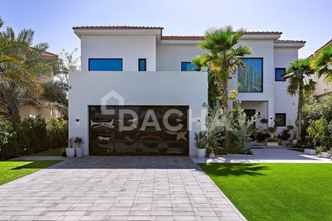 Villa in Jumeirah Islands, Dubai 5 bedrooms, 557 sq.m. № 104715 - photo 30