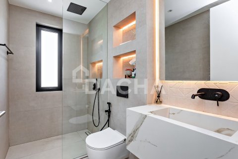 Villa in Jumeirah Islands, Dubai 5 bedrooms, 557 sq.m. № 104715 - photo 17