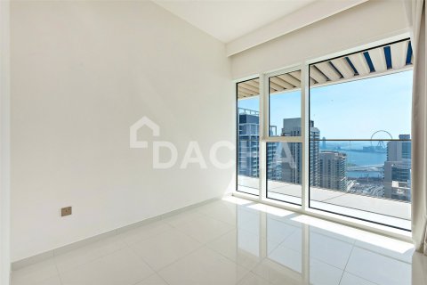 Apartment in EMAAR Beachfront, Dubai Harbour, Dubai 2 bedrooms, 134 sq.m. № 104725 - photo 16