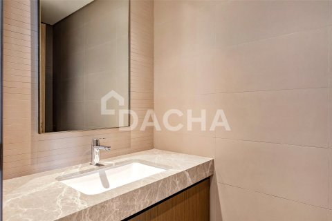 Apartment in EMAAR Beachfront, Dubai Harbour, Dubai 2 bedrooms, 134 sq.m. № 104725 - photo 2