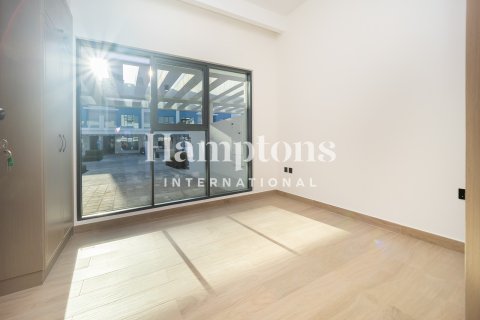 Таунхаус в Damac Lagoons, Дубай, 4 спальни, 144м², № 90712