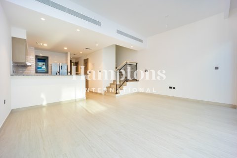 Снять в аренду таунхаус в Damac Lagoons, Дубай: 4 спальни, 143.99965000м², № 90712 - фото 9