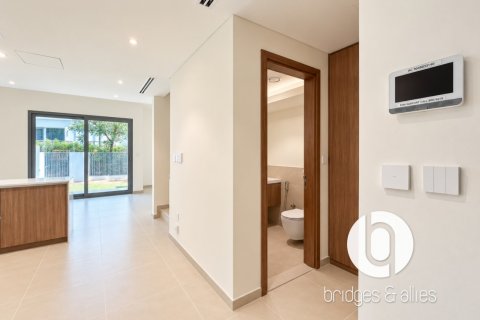 Adosado en Tilal Al Ghaf, Dubai, 3 dormitorios, 199 m², № 141861 - foto 5