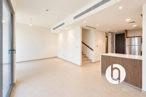 Adosado en Tilal Al Ghaf, Dubai, 3 dormitorios, 199 m², № 141861 - foto 2