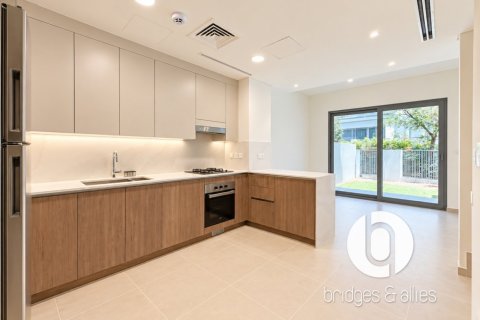 Adosado en Tilal Al Ghaf, Dubai, 3 dormitorios, 199 m², № 141861 - foto 4