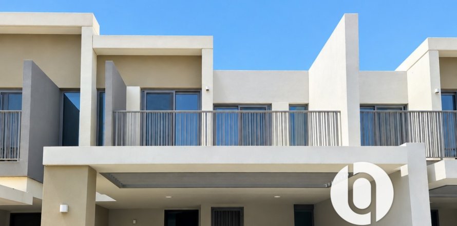 Adosado en Tilal Al Ghaf, Dubai, 3 dormitorios, 199 m², № 141861