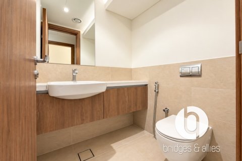 Adosado en Tilal Al Ghaf, Dubai, 3 dormitorios, 199 m², № 141861 - foto 23