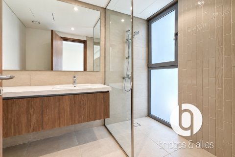 Adosado en Tilal Al Ghaf, Dubai, 3 dormitorios, 199 m², № 141861 - foto 24