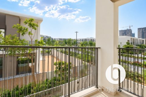 Adosado en Tilal Al Ghaf, Dubai, 4 dormitorios, 227 m², № 141858 - foto 14