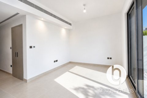 Adosado en Tilal Al Ghaf, Dubai, 4 dormitorios, 227 m², № 141858 - foto 5