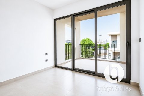 Adosado en Tilal Al Ghaf, Dubai, 4 dormitorios, 227 m², № 141858 - foto 20