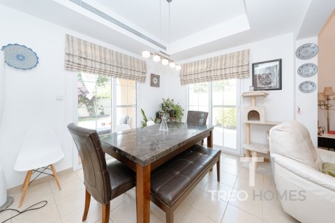 Villa in Arabian Ranches, Dubai 3 bedrooms, 259 sq.m. № 16307 - photo 7