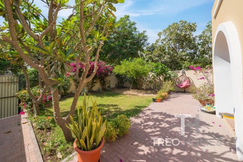 Villa in Arabian Ranches, Dubai 3 bedrooms, 259 sq.m. № 16307 - photo 3