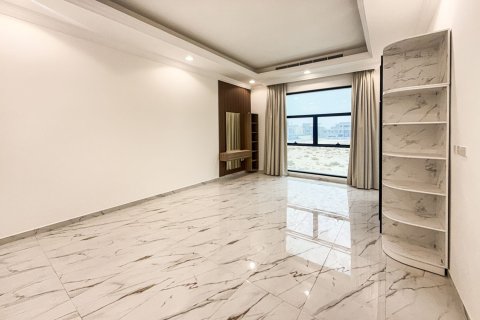 Villa in Dubai 5 bedrooms, 743.22 sq.m. № 138959 - photo 6