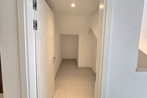 Adosado en Jebel Ali, Dubai, 3 dormitorios, 237.92 m², № 138960 - foto 7