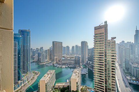 Apartment in Jumeirah Beach Residence, Dubai 1 bedroom, 111.3 sq.m. № 138979 - photo 2