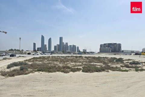 Land in Al Jaddaf, Dubai 1077.8 sq.m. № 40253 - photo 9