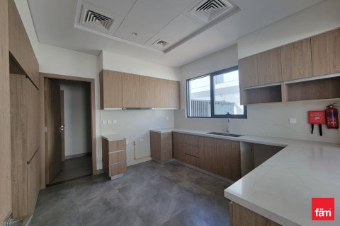 Villa en Al Furjan, Dubai, 4 dormitorios, 339.1 m², № 40252 - foto 12