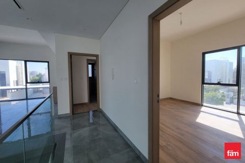 Villa en Al Furjan, Dubai, 4 dormitorios, 339.1 m², № 40252 - foto 2