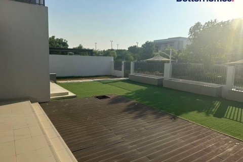 Снять в аренду виллу в Дубай Хилс Эстейт, Дубай: 5 спален, 541м², № 57993 - фото 8