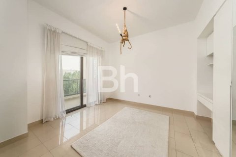 Villa in Arabian Ranches 2, Dubai 4 bedrooms, 300 sq.m. № 57999 - photo 10