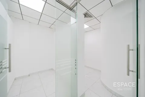 Office in Business Bay, Dubai 177 sq.m. № 62072 - photo 6