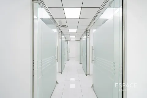Office in Business Bay, Dubai 177 sq.m. № 62072 - photo 9