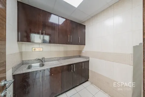 Office in Business Bay, Dubai 177 sq.m. № 62072 - photo 8