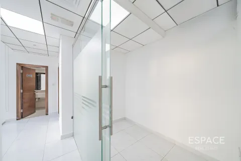 Office in Business Bay, Dubai 177 sq.m. № 62072 - photo 4