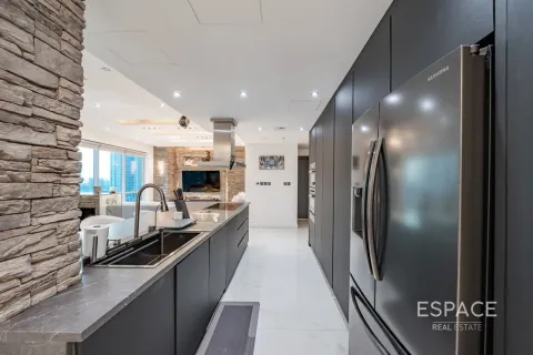 Снять в аренду квартиру в Дубай Марине, Дубай: 3 спальни, 195м², № 62073 - фото 6