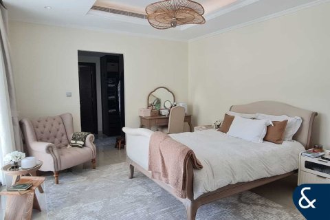 Купить виллу в The Sustainable City, Дубай: 3 спальни, 195м², № 74450 - фото 17