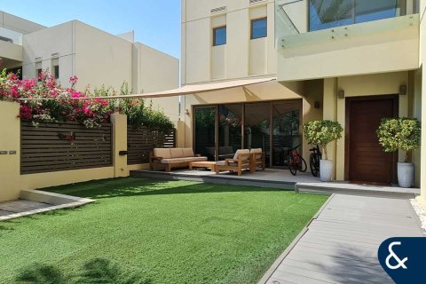 Купить виллу в The Sustainable City, Дубай: 3 спальни, 195м², № 74450 - фото 25