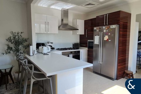 Купить виллу в The Sustainable City, Дубай: 3 спальни, 195м², № 74450 - фото 10