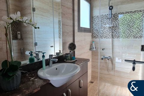 Купить виллу в The Sustainable City, Дубай: 3 спальни, 195м², № 74450 - фото 20