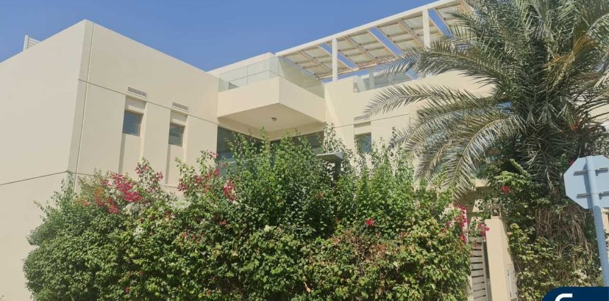 Villa en The Sustainable City, Dubai, 3 dormitorios, 195 m², № 74450