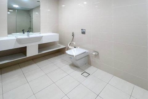 Apartment in Al Furjan, Dubai 3 bedrooms, 244 sq.m. № 67776 - photo 7