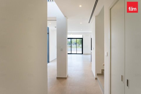 Townhouse in Dubai 4 bedrooms, 270.5 sq.m. № 52354 - photo 28