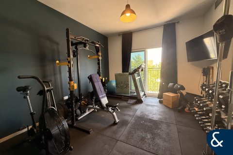 Villa in Dubai Land, Dubai 4 bedrooms, 223 sq.m. № 98407 - photo 8