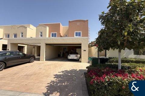 Villa in Dubai Land, Dubai 4 bedrooms, 223 sq.m. № 98407